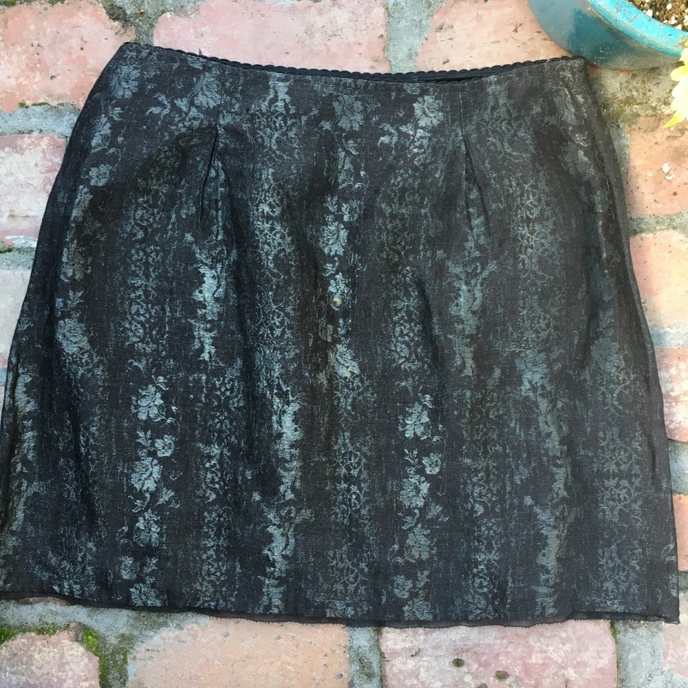 ElieTahari skirt. Size ten. Size 10. EUC.